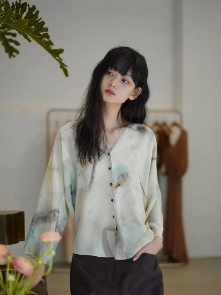 

Женская Повседневная шелковая блузка, элегантная однобортная рубашка с чернильным принтом и V-образным вырезом, весна-лето 2023