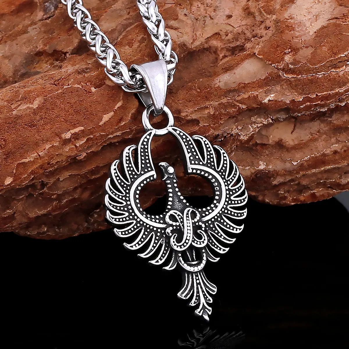 

316L Stainless Steel Animal Crow Angel Wings Viking Necklace Nordic Men's Retro Stainless Steel Amulet Pendant Jewelry Wholesale