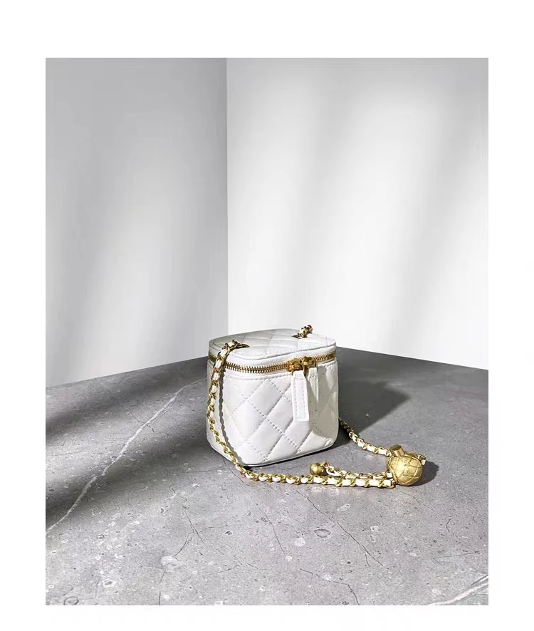 

Genuine Leather Mini Bag New Square Box Bag Lingge Leather Chain Casual Versatile One Shoulder Diagonal Straddle Handbag