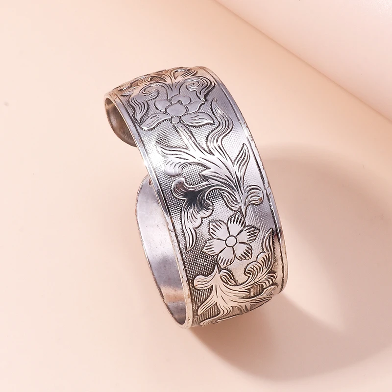 

Vintage Tibetan Silver Open Cuff Bangle for Women Antique Silver Big Flower Carved Wide Wire Bracelets & Bangles