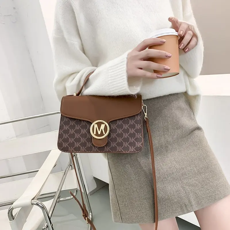 

New 2023 Fashion Brand Shoulder Small Square Bag Handbag Simple Texture Messenger Bag Designer Women's Bag