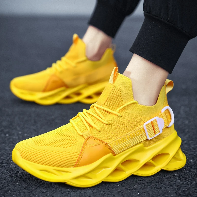 Shoes Men Sneakers Breathable Running Shoes Outdoor Sport Fashion Comfortable Casual Couples White Loafers Shoes for Men