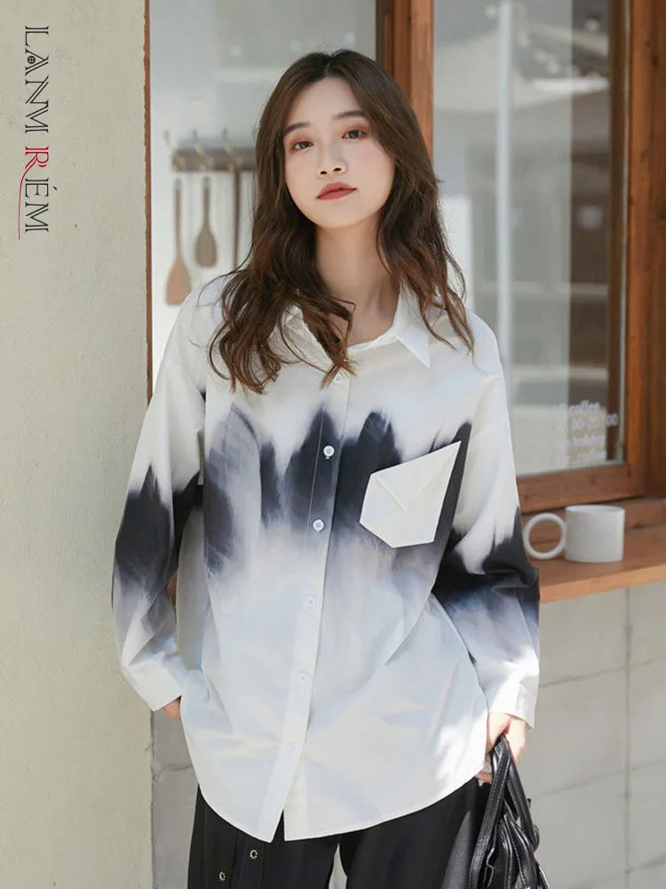 

LANMREM галстук-краска хитовый цвет размазывания рубашки нишевые женские лацканы однобортные топы с карманом украшение 2022 осень мода 2I107