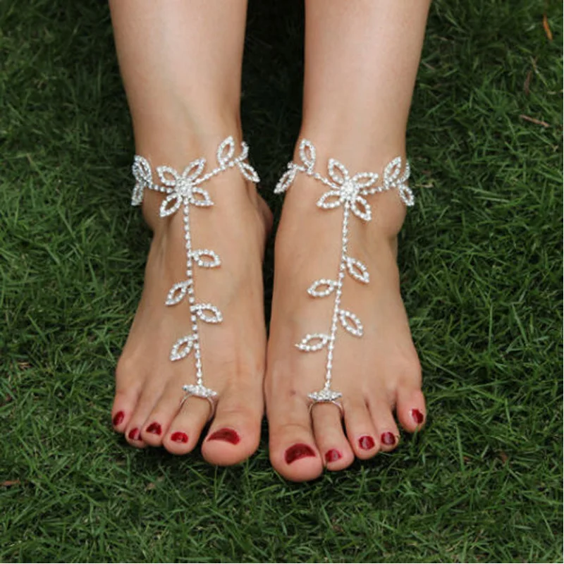 Europe and the United States new fashion retro versatile barefoot ladies zirconia beach hollow butterfly flower anklet back