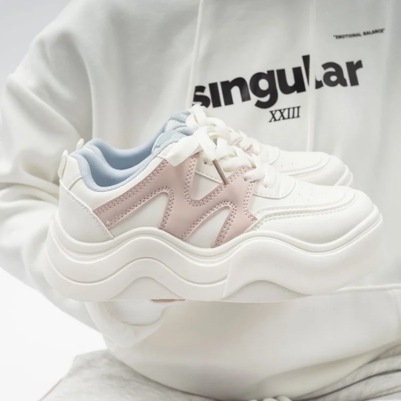 

Кроссовки женские на плоской подошве, Вулканизированная подошва, Повседневная легкая обувь, Роскошные, большие размеры 40