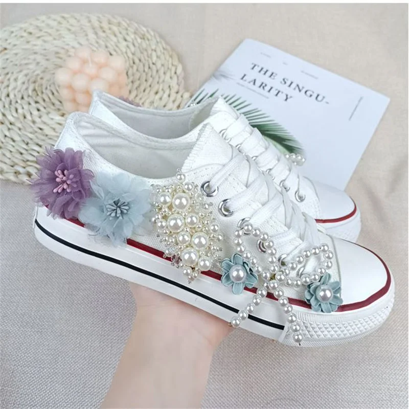 

Handmade Custom DIY Flower Vulcanized Shoes Beaded Women's Canvas Lace Up Student Casual Women's Shoes 35-40