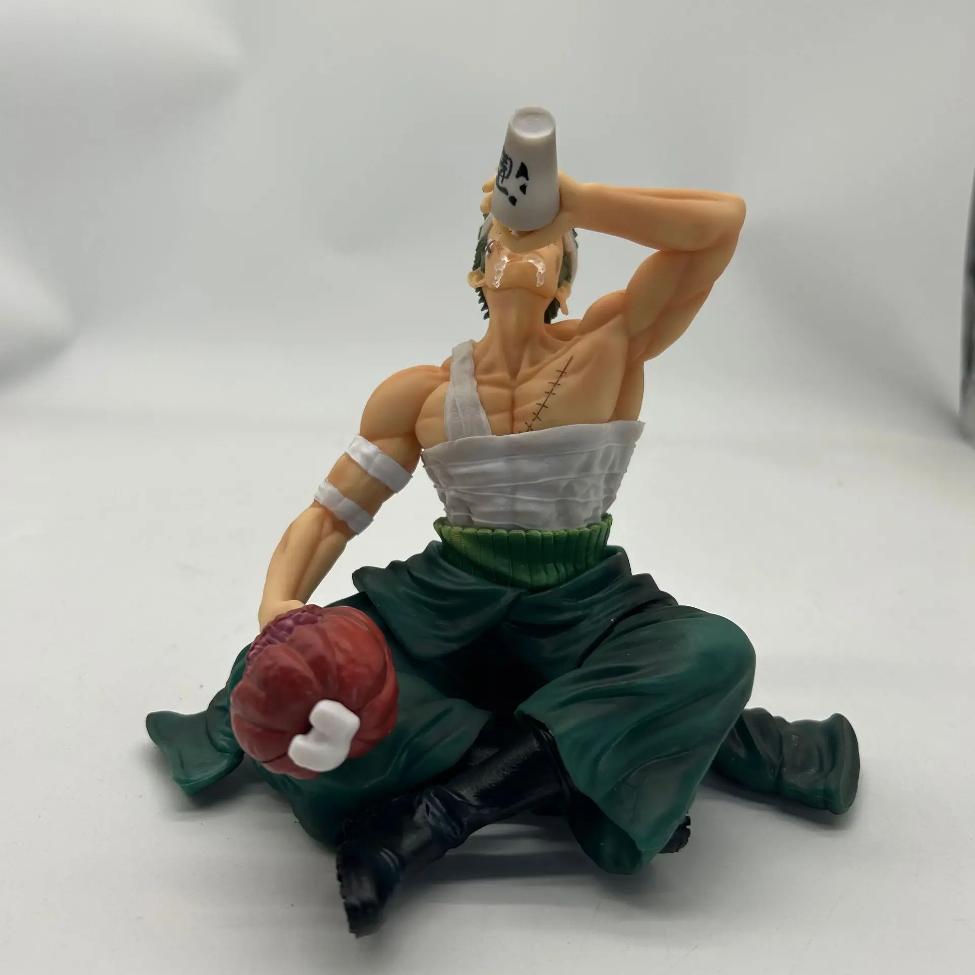 

Фигурки героев аниме BT Roronoa Zoro, 15 см, One Piece, питьевые фигурки Зоро, статуя из ПВХ, коллекционные игрушки для подарка