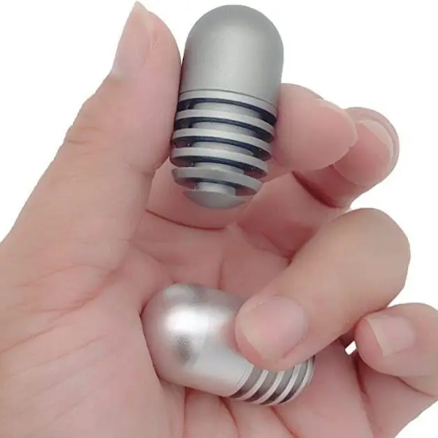 

Спот-капсула type Papa brand fingertip Гироскопическая декомпрессия артефакт игрушка для декомпрессии edc