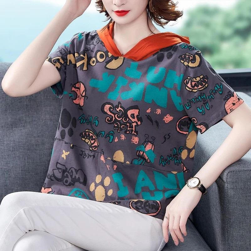 

2022 Women Hooded Short Sleeve T-Shirt Female Print Tops Pocket Casual Summer Tops Ladies Casual O Neck T Shirt A58