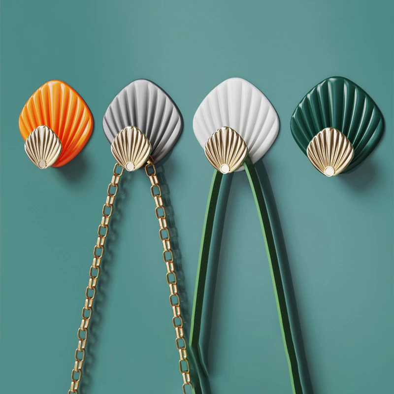 

4Pcs Luxury Shell Shape Wall Hooks Traceless Strong Adhesive Hook Bathroom Kitchen Organizer Punch-free Wall Mounted Sticky Hook