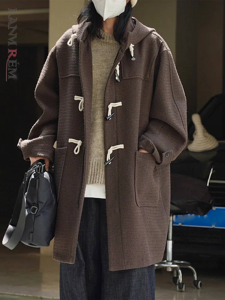 

LANMREM 2022 Autumn Winter Korean Retro Horn Button Woolen Hooded Coats Loose Thick Long Casual Women Streetwear Clothing 2R7795