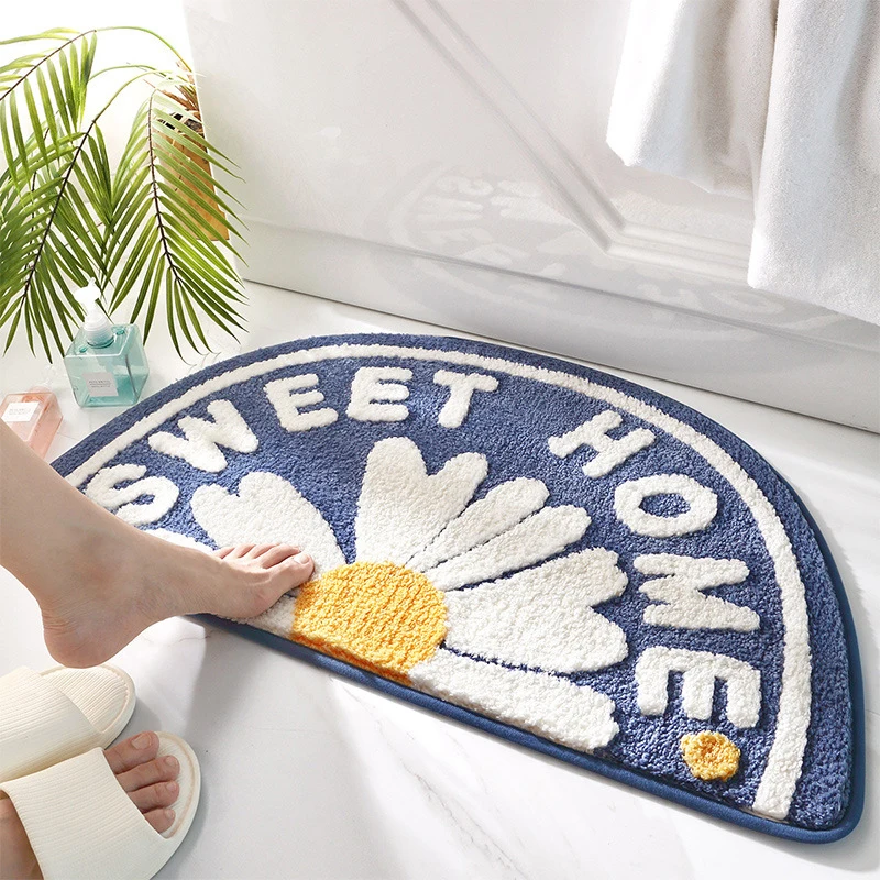 

Bath Mat Small Daisy Printed Bathroom Door Mat Semicircle Floor Mat for Bedroom Soft No-slip Rug Machine Washable Bath Rug