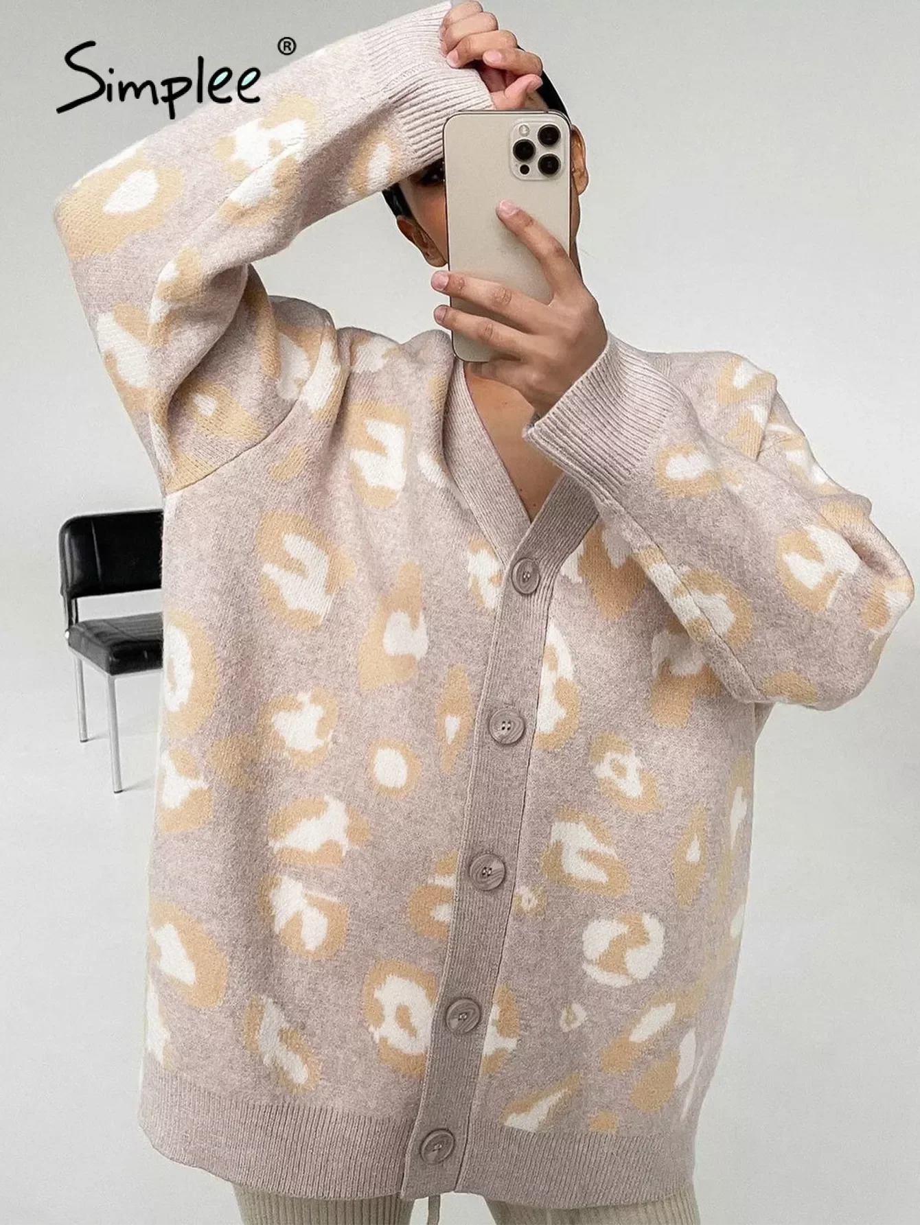 

Simplee Office lady leopard v-neck long sleeve women cardigan Loose drop shoulder sweater cardigan Female autumn winter top coat