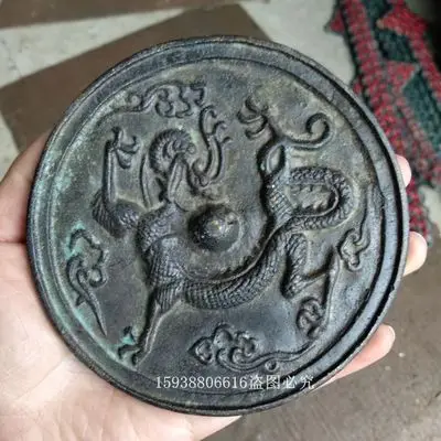 

Exquisite antique brass patina old Youlong bronze mirror ornament