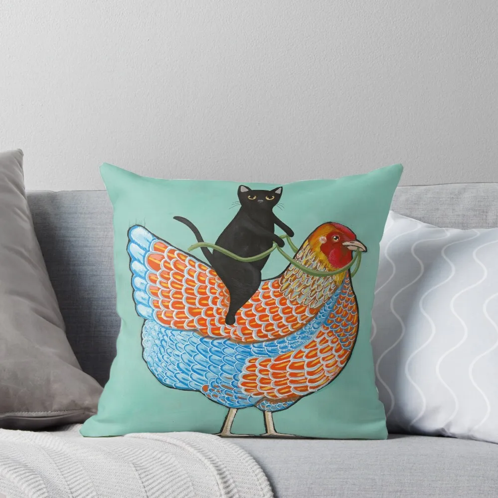 Декоративная наволочка с изображением курицы и черной кошки