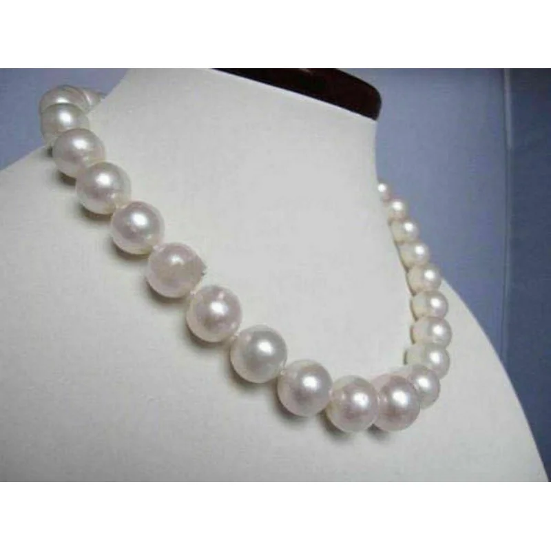 

Natural 11-12mm Akoya White Perfect Round Pearl Necklace 18'' AAA