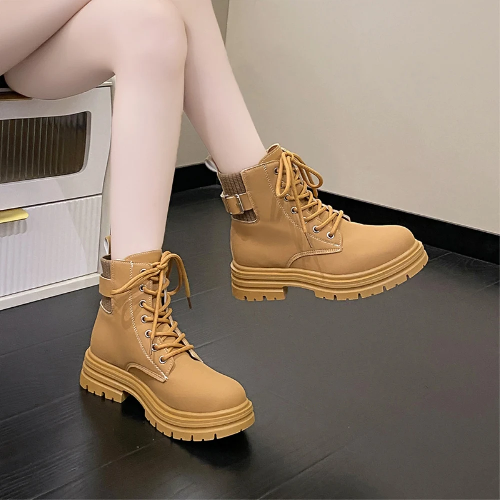 Martin boots women's platform yellow shoes lace-up thick heel ankle boots Mountaineering motorcycle boots students