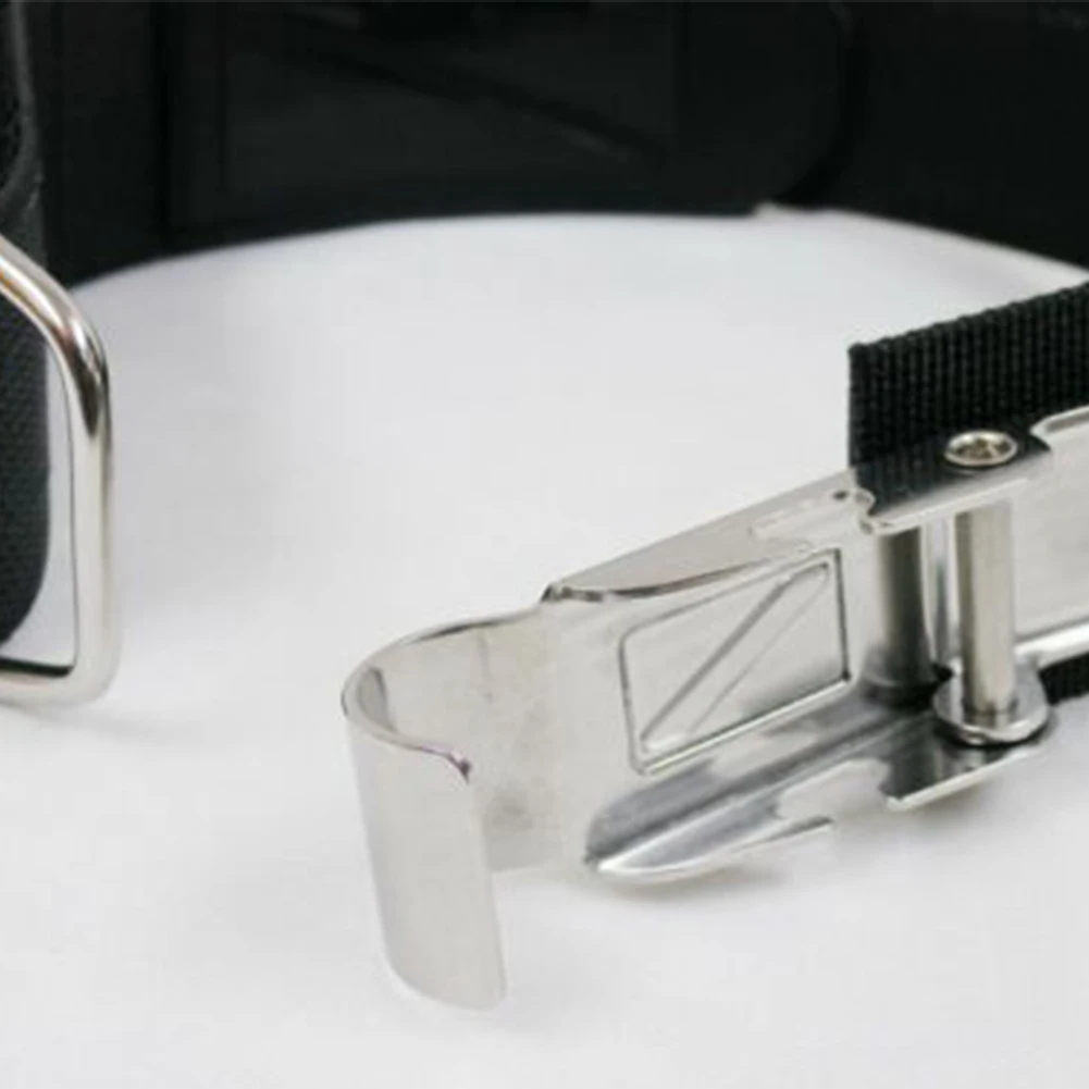 

Scuba Diving Tank Band Cylinder Cam Strap With Quick Release Buckle & Anti-Slip Pad Adjustable Fit For Most Standard Cylinder