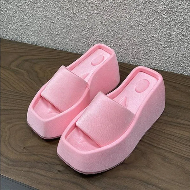 Thick Sole Ladies Slippers 2023 Summer New High Heel Casual Broadband Open Toe Beach Shoes Sandals