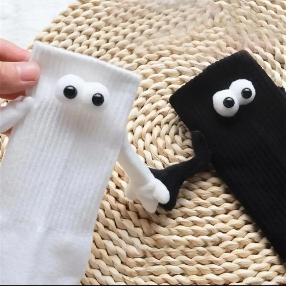 Couple Holding Hands Socks Mid-tube Magnetic Three-dimensional Doll Socks
