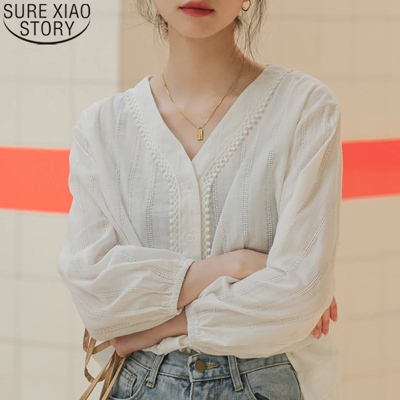 

Vintage Long Sleeve Shirt and Blouse Women Cotton Shirt White Ladies Tops V-neck Hollow Out Loose Shirts Casual Blusas 10956