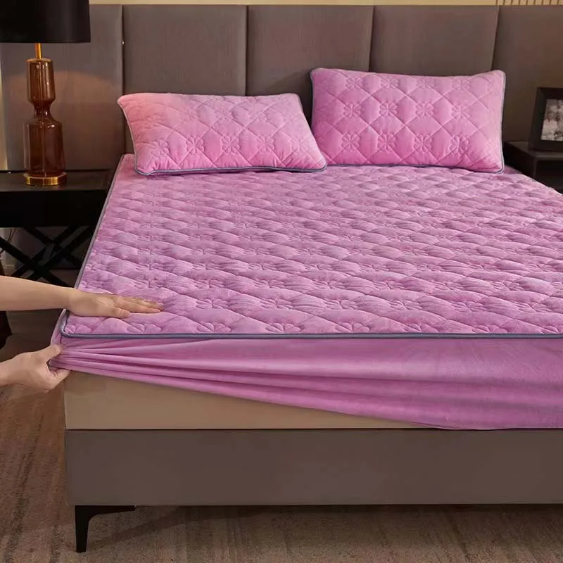 

2023 Solid Color King Queen Size Soft Warm Velvet Mattress Cover Thick Coral Fleece Quilted Bed Fitted Sheet Not Included