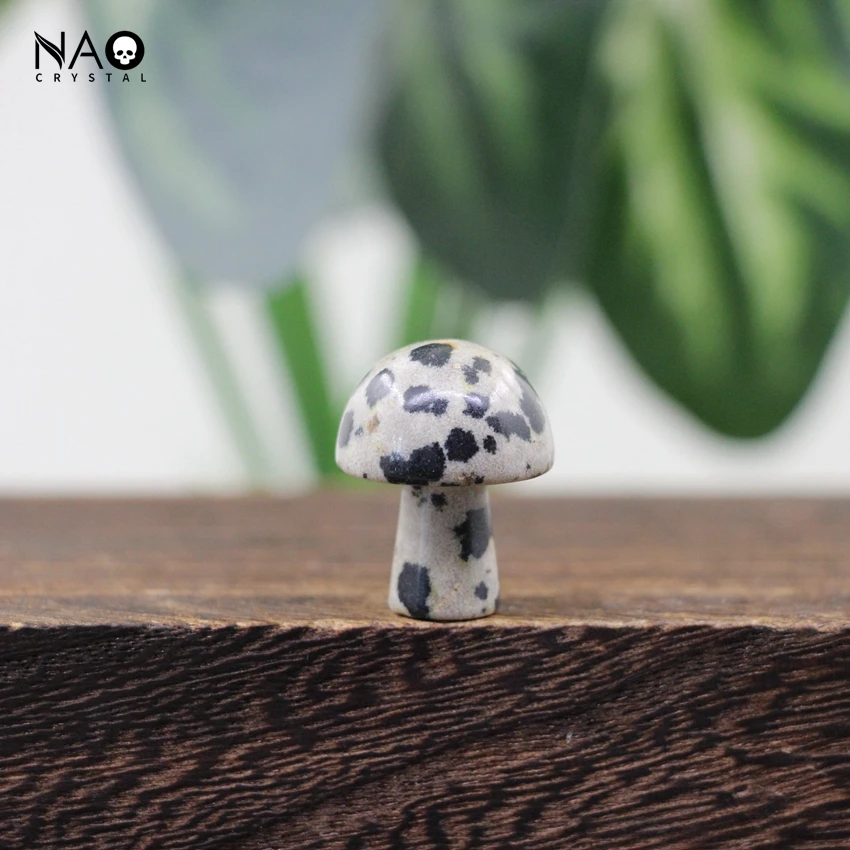 

Статуя гриба из драгоценного камня 20 мм