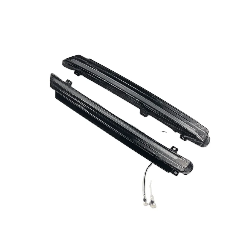 

car front grille light Width Lamp For VW Golf 8 MK8 VIII Dynamic Through Headlight Turn Signal Light 2020+