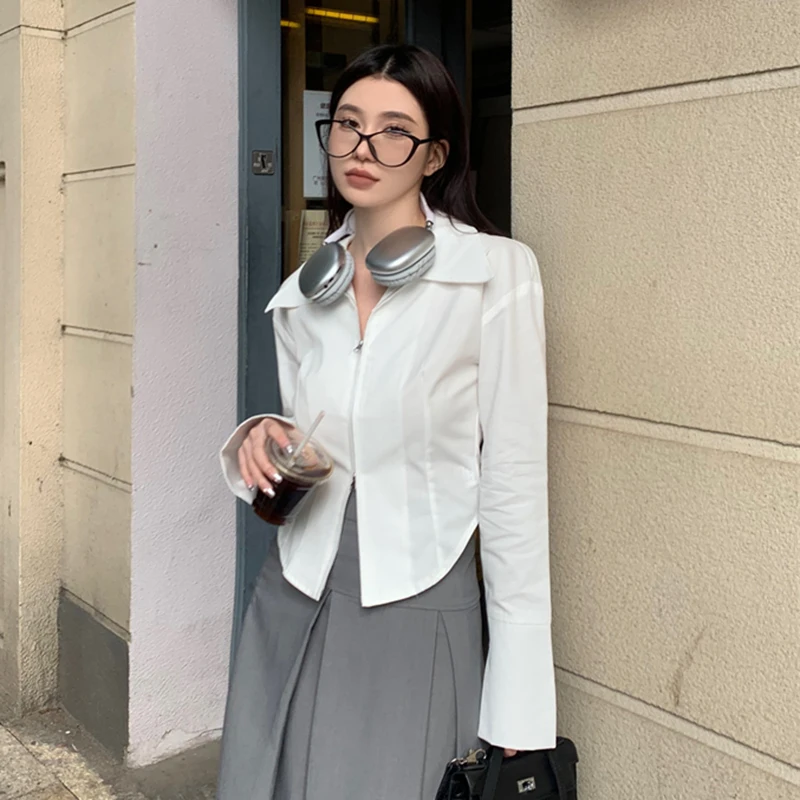 Женская блузка на молнии с длинным рукавом