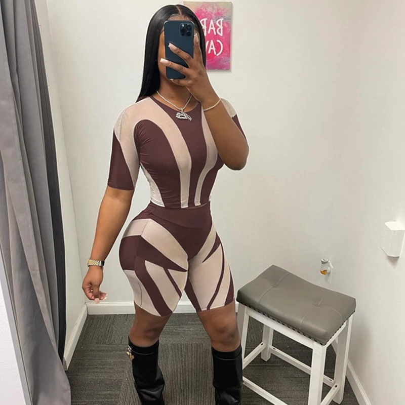 

Color Patchwork Two Piece Set Women Clothing Streetwear Skinny Summer 2 Piece Matching Sets Short Sleeve Crop Top and Shorts Set