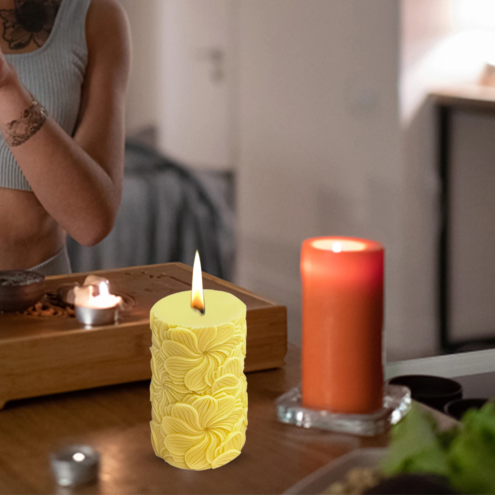 

Cylindrical Rose Flower Butterfly Relief Silicone Candle Mold For DIY Handmade Gypsum Aromatherapy Plaster Ornaments Soap Mould