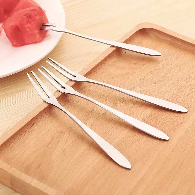 

NEW2022 5 Pcs/Set Stainless Steel Fruit Fork Dessert Cake Fork Salad Tableware Cutlery Hotel Restaurant Party Supplies Tableware