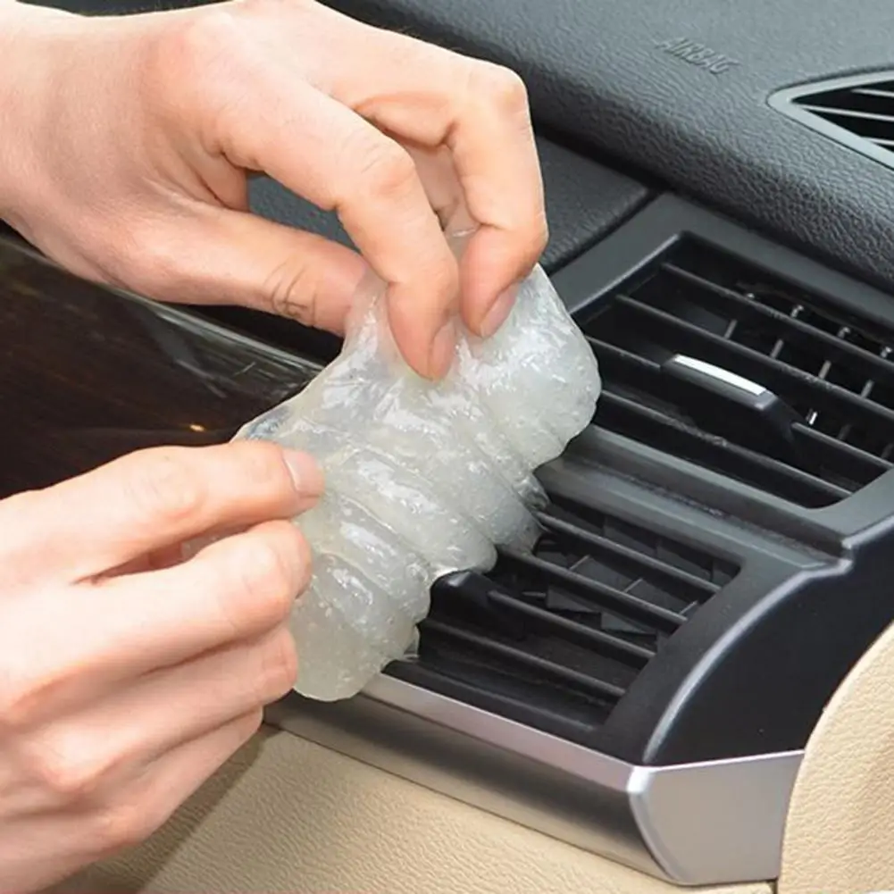 Песок речной намывной сеяный. Пыль глины. Глина пылевая. Песок желтый куча. Глиняное тесто.