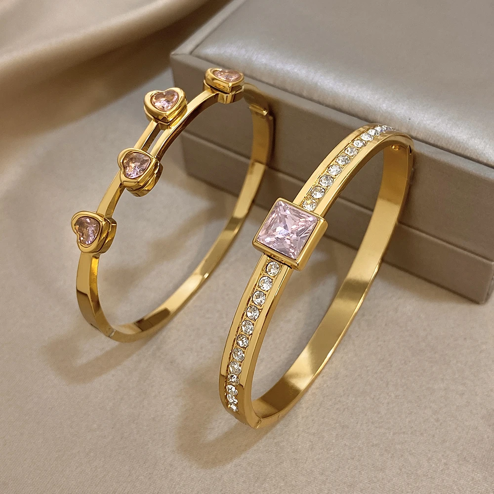 Браслет AENSOA в стиле Light Luxury: розовый квадратный цирконий, изысканный дизайн, популярный, с инкрустацией стразами в форме сердца, женский, открытый, регулируемый (art.: 3920d8540bec2) - 3920d8540bec2