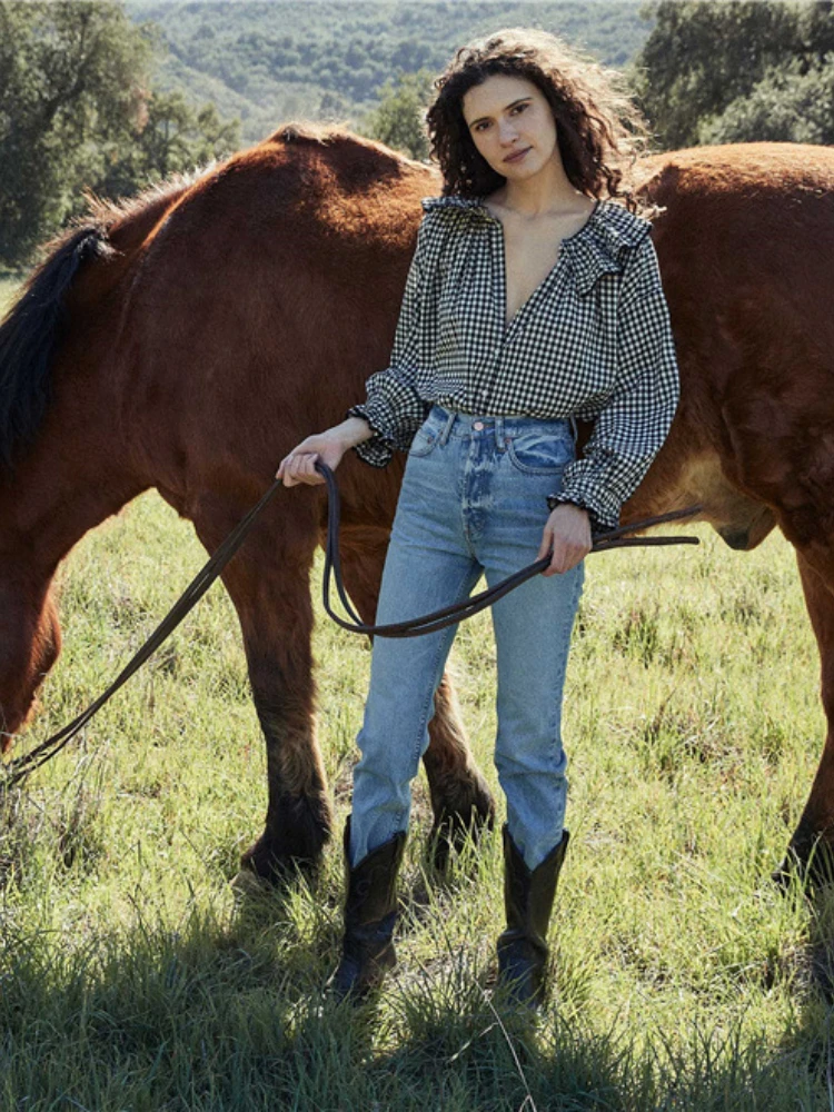 

Women Shirt 2022 Summer New 100% Lapel Single-breasted Black and White Plaid Shirt Lantern Sleeve Long-sleeved Loose Ruffle Top