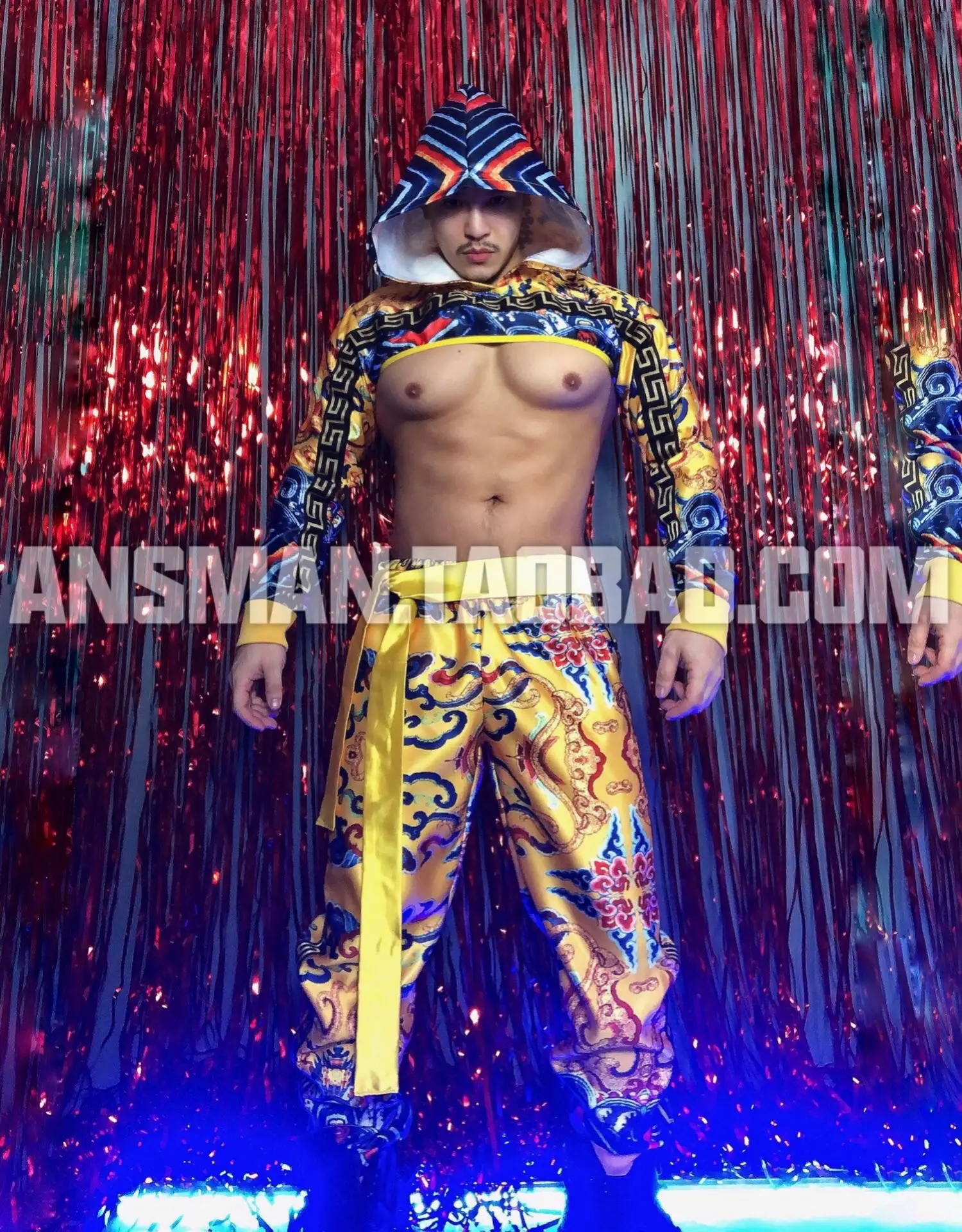 Ночной клуб Желтый хип-хоп Ханфу Дракон Халат Певица Танцевальная команда Gogo Bar