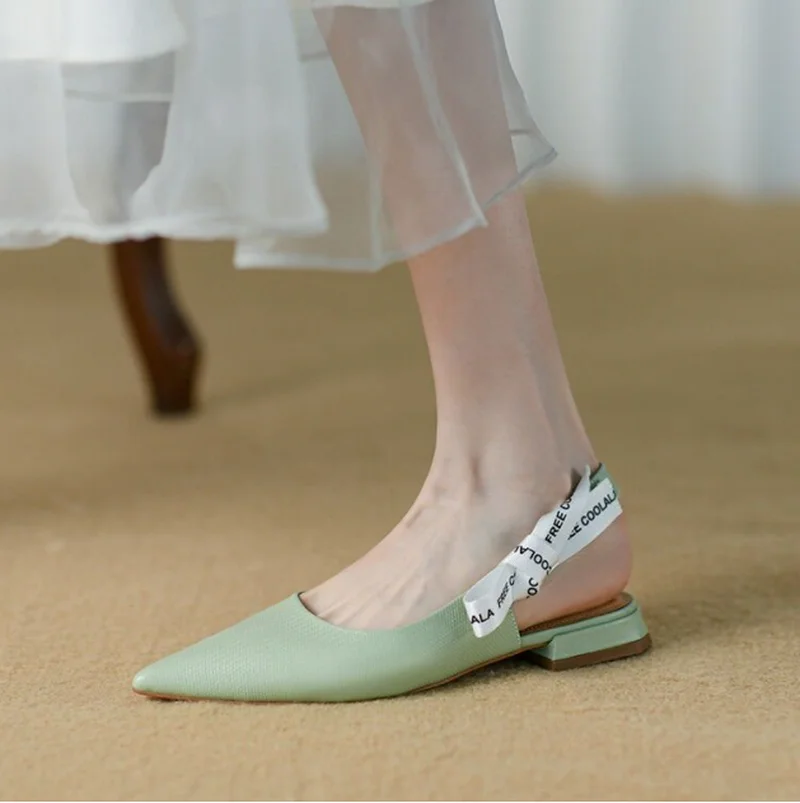 

2022 Female Soft Leather Pointed Toe Green Sandals Women's Summer Flat Sandals Ladies Office Low Heel Shoes New Fashion Pumps