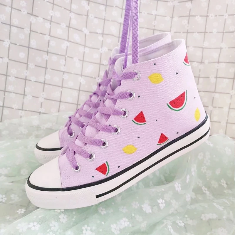 High-top Hand-painted Strawberry Canvas Shoes Spring And Autumn Girls Graffiti Student Sneakers Ladies Flat Casual Shoes