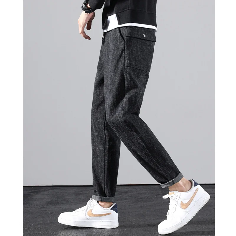 Fashion New Style Men's Brushed Jeans Loose and Tight Waist Autumn and Winter Small Straight Cylinder Black Casual Pants Female