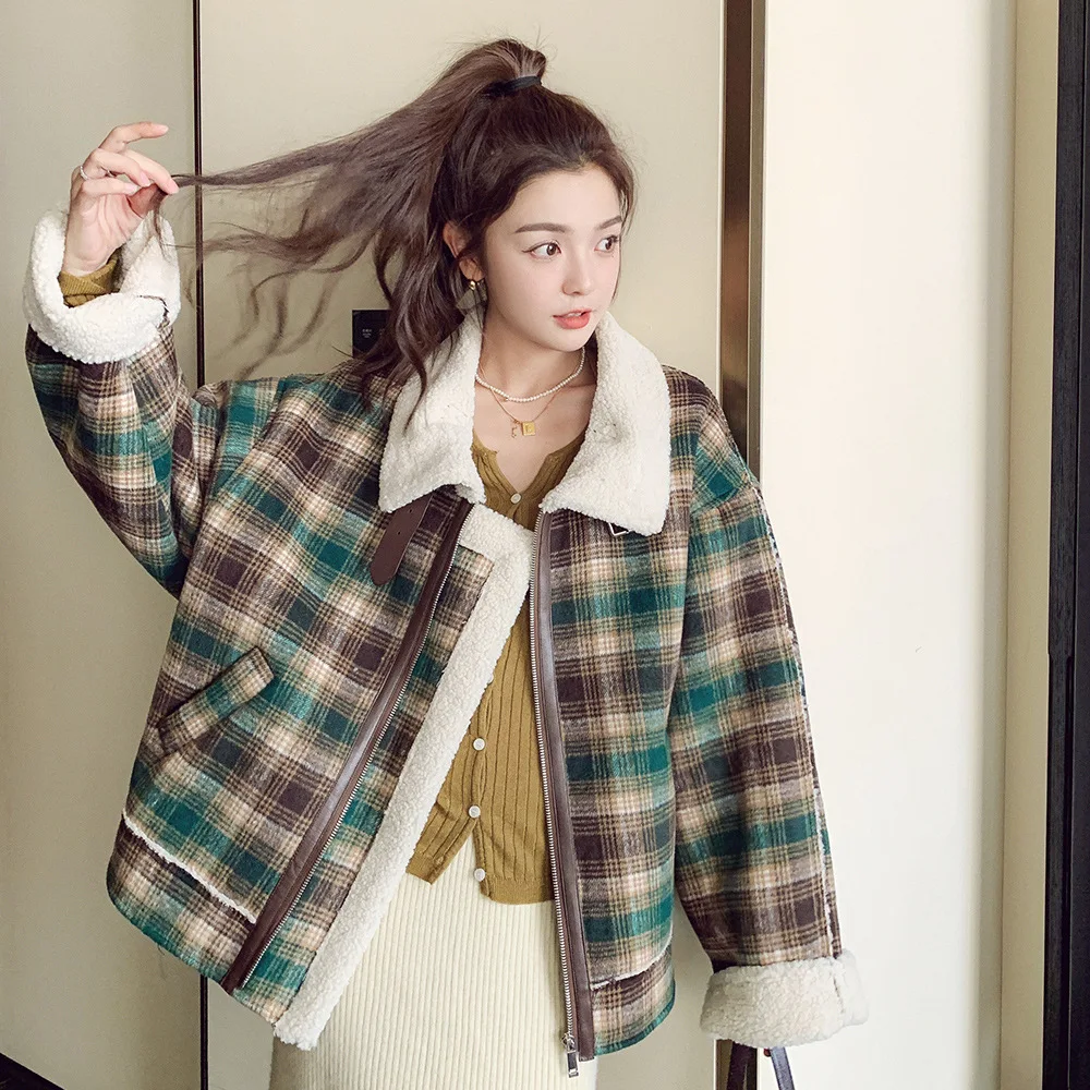 Winter Lamb Wool Coat Versatile Cashmere Short Coat Women