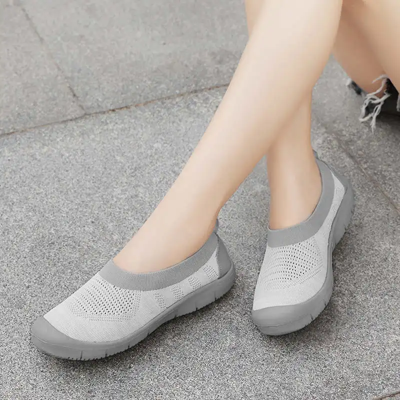 

White Sneakers Desinger Trainers Sport Sneakers Woman Scape Black Running Shoes Top Women's Sports Shoes Advanced Tennis Popity