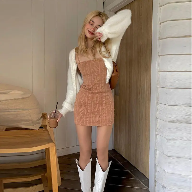 

Solid Color Avocado Green Spaghetti Strap Dress For Women 2022 Summer Mini Sexy Dress Girls Knitted Clothes Chic Ins Vestidos