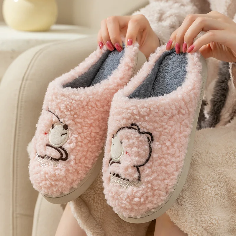 

Cheap and Good Quality Winter Slippers Men Women Warm Plush Flat Slippers Furry Couple Home Cotton Slides Soft Indoor Flip Flops