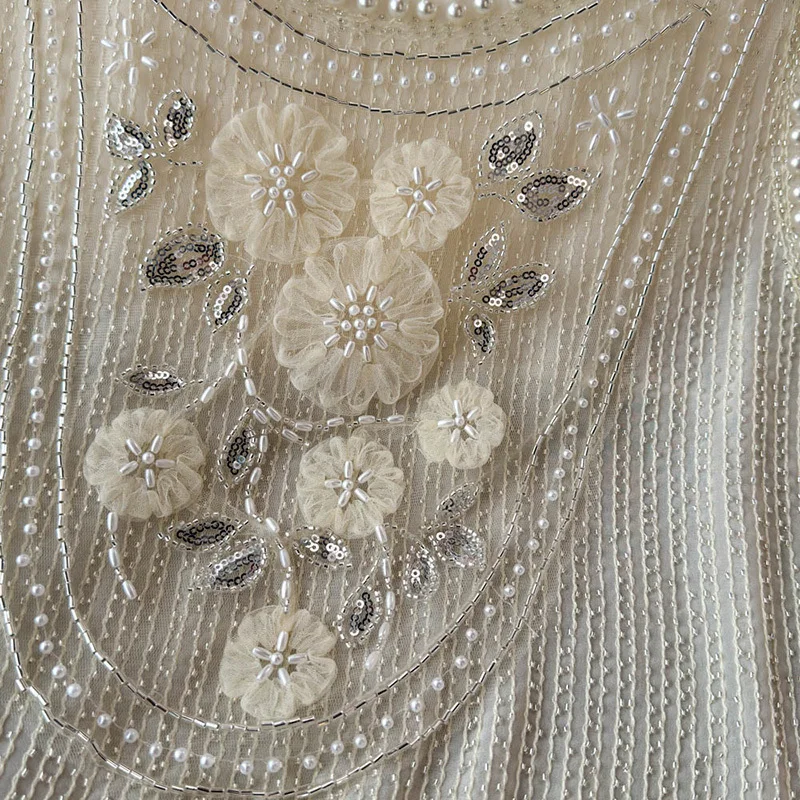 Женская свободная кофта без рукавов с круглым вырезом и бриллиантами