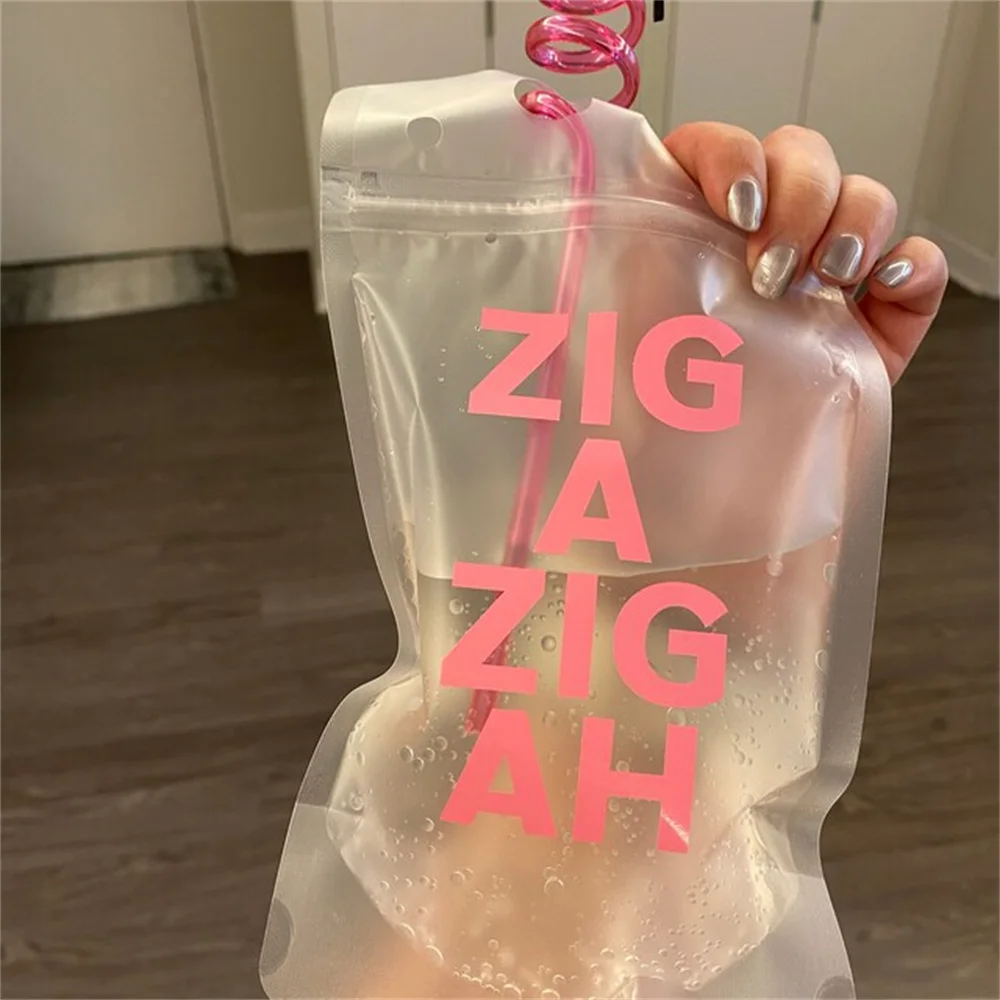 Многоразовая сумка для напитков и соломинки разноцветная Девичья розетка