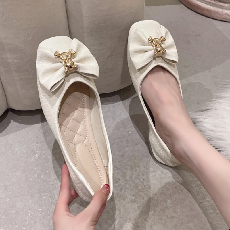 Туфли женские весенние с пряжкой и жемчугом удобные легкие туфли Мэри Джейн