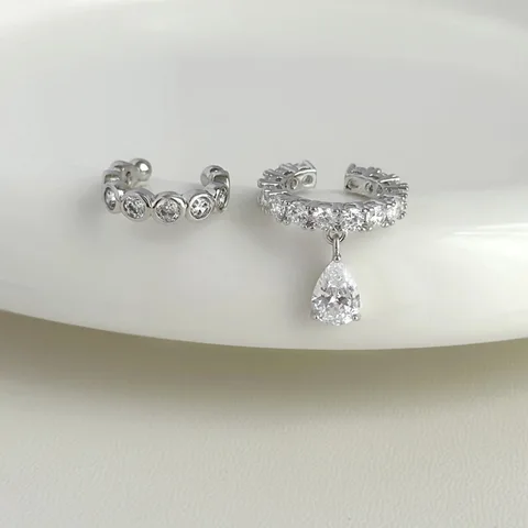 Серебряные клипсы с цирконием и жемчугом