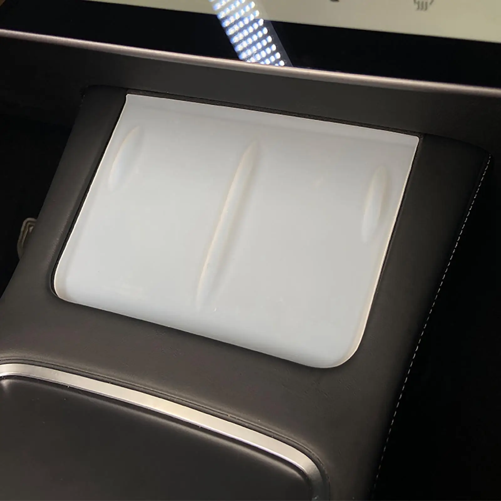 

Silicone Pad Anti-Skid Durable for Tesla Model 3Y