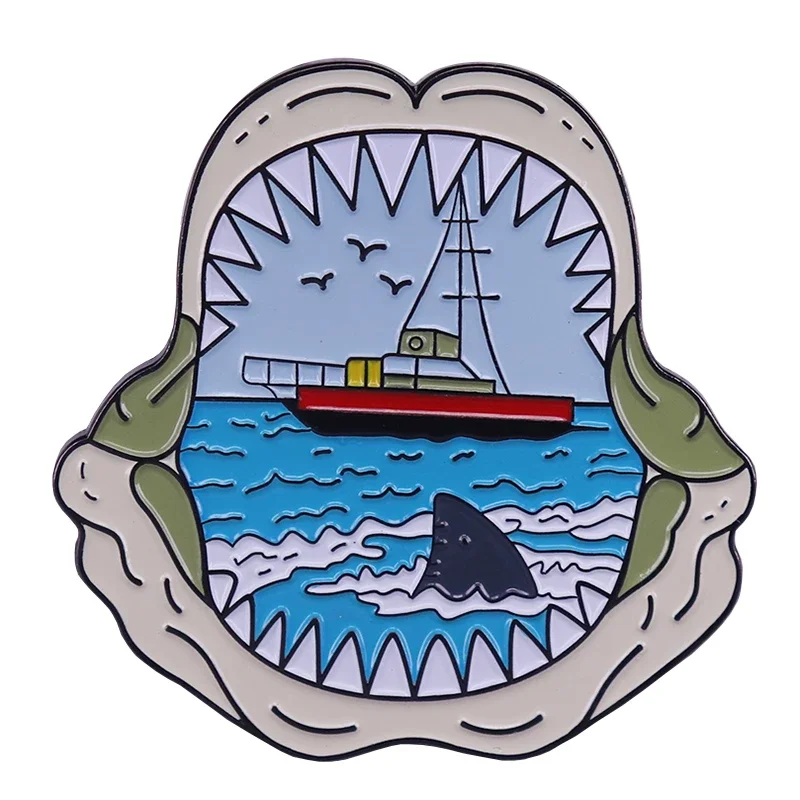 Броши с эмалью в виде губки Стивена Спилберга