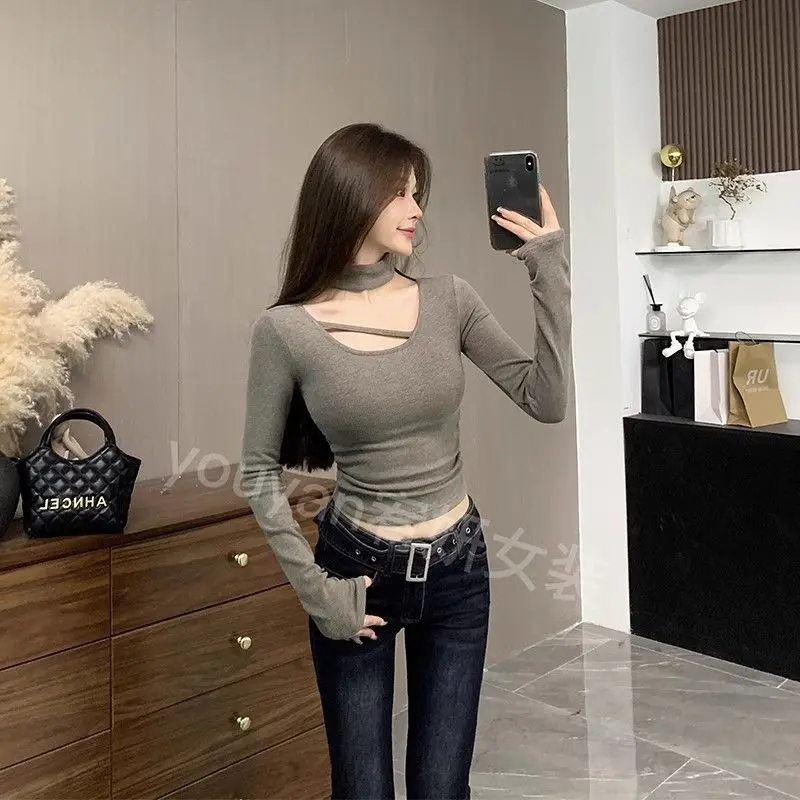 Немецкая бархатная футболка с подвесным воротником и длинными рукавами Pure Desire